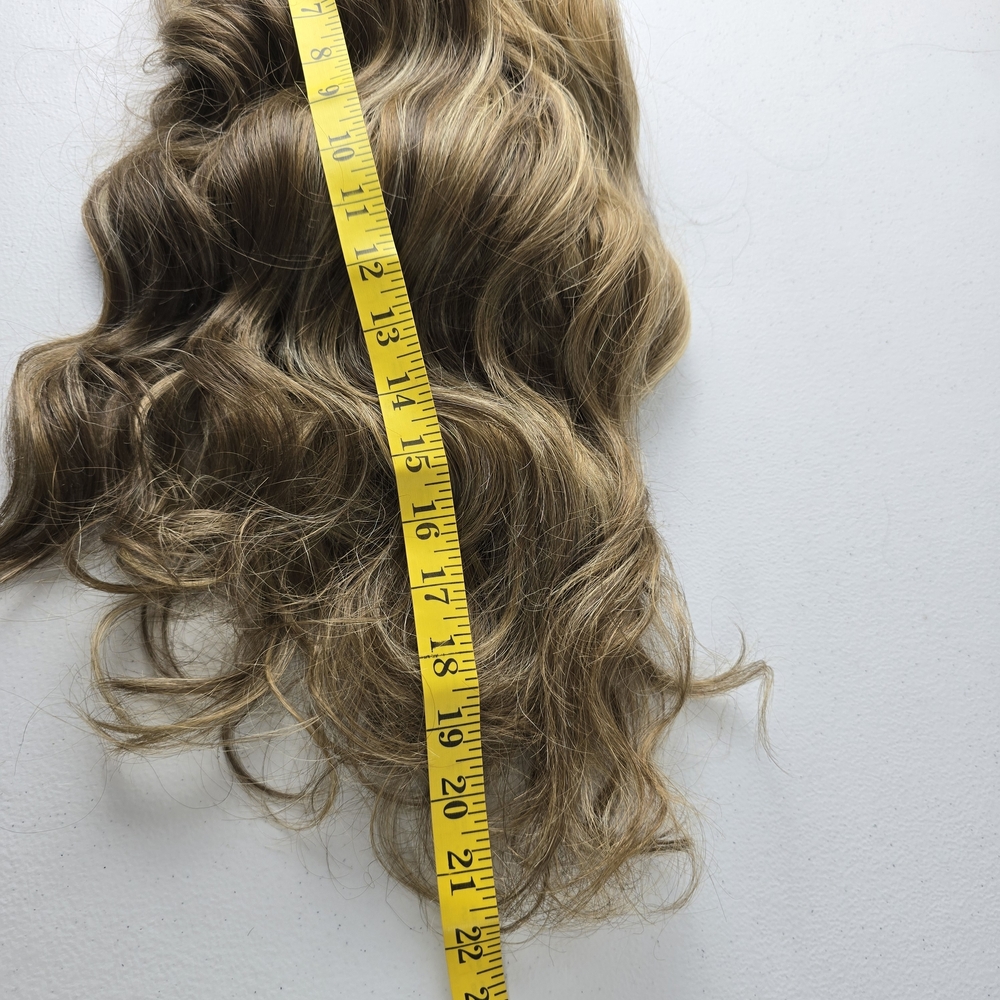 Chelsey Smith Crowns Carry (Heavy Highlights)  (Modified) - Picture 11 of 14